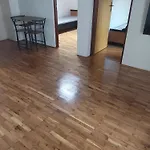 Apartament Suhi Brod *