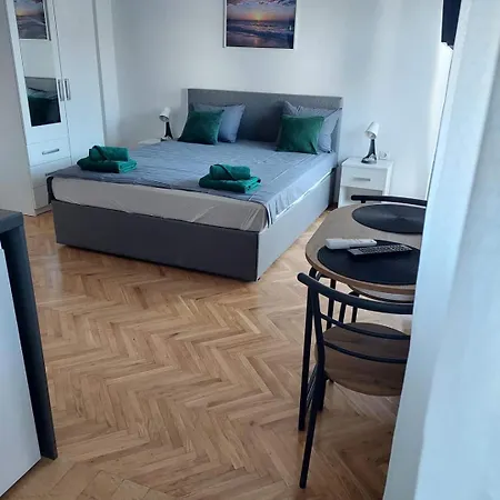 Apartment Suhi Brod *