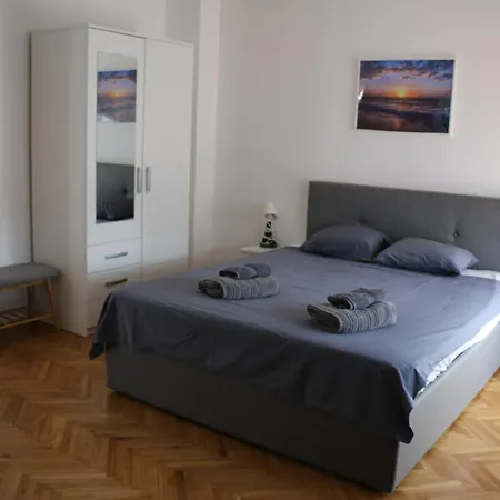 Suhi Brod Apartment Medulin