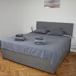 Suhi Brod Apartment